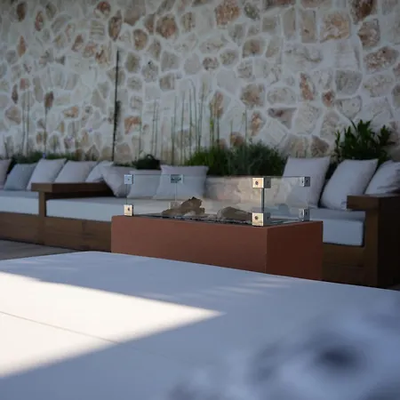 White Springs Retreat Villa